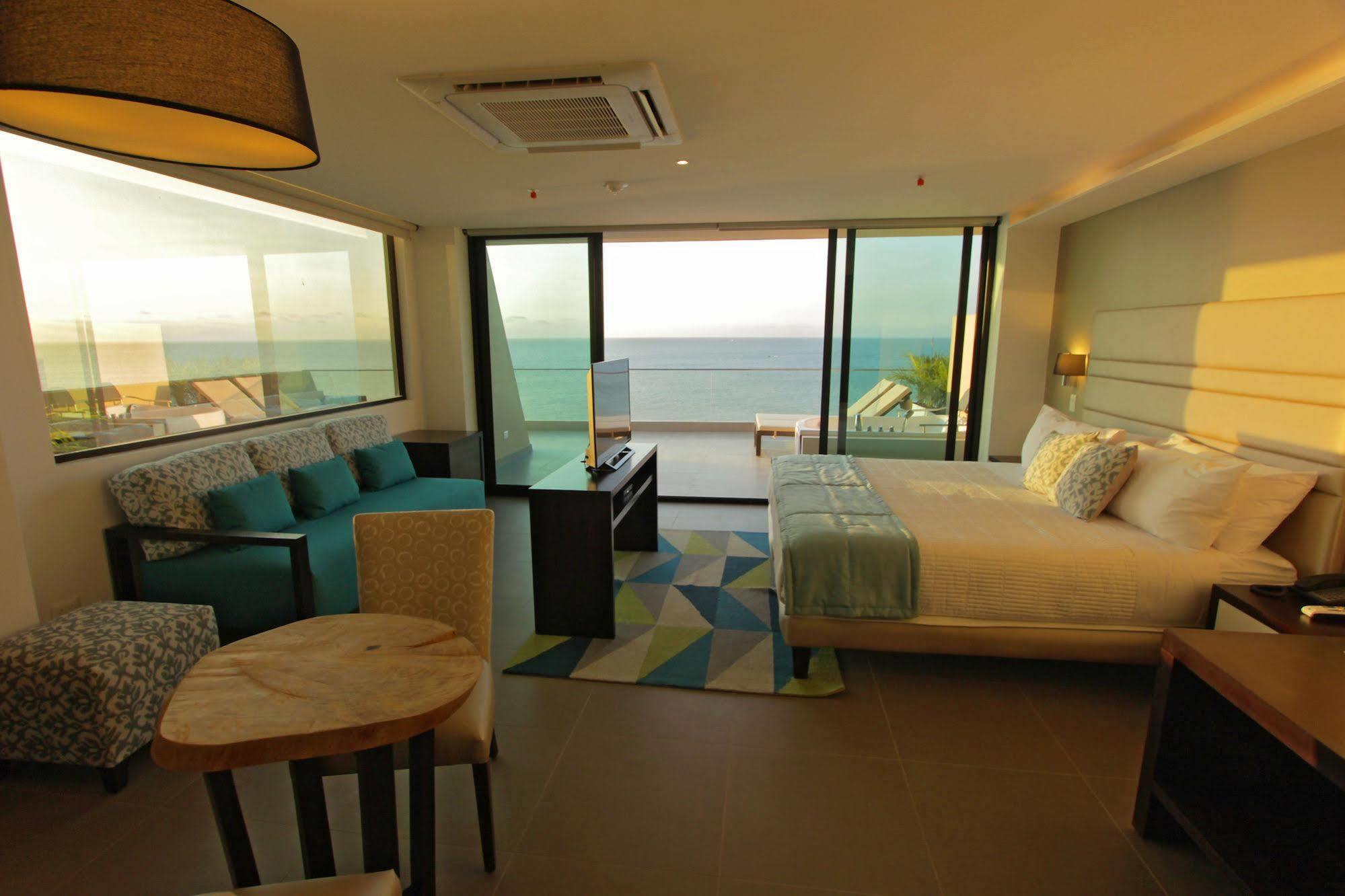 Hotel Poseidon 만타 외부 사진